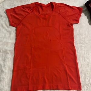 Lululemon Swiftly 2.0